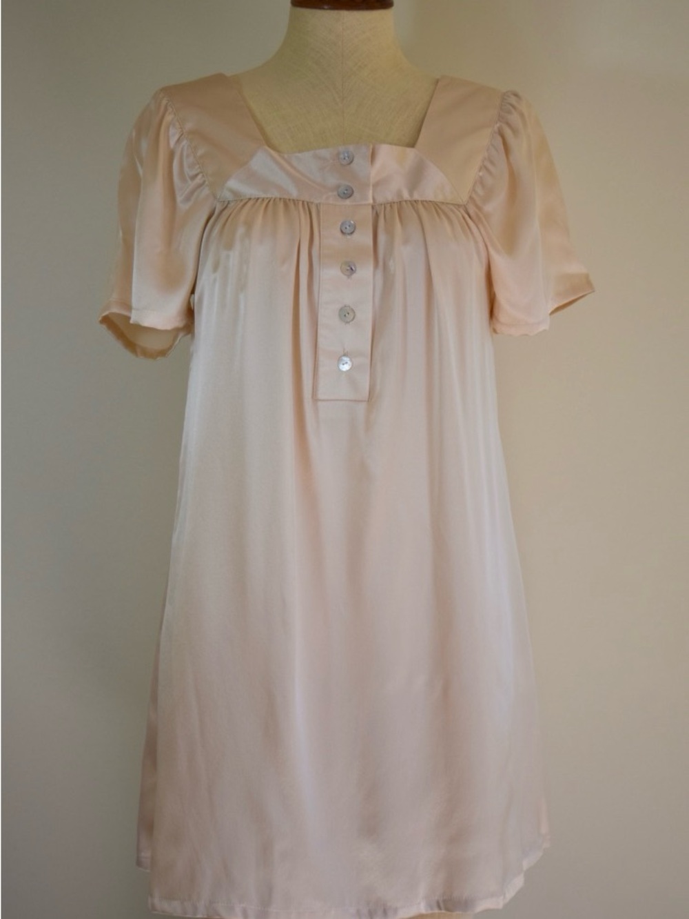 NWOT 100% Silk Women's Satin Baby Doll Dress Nightshirt Slip Creme Ivory S